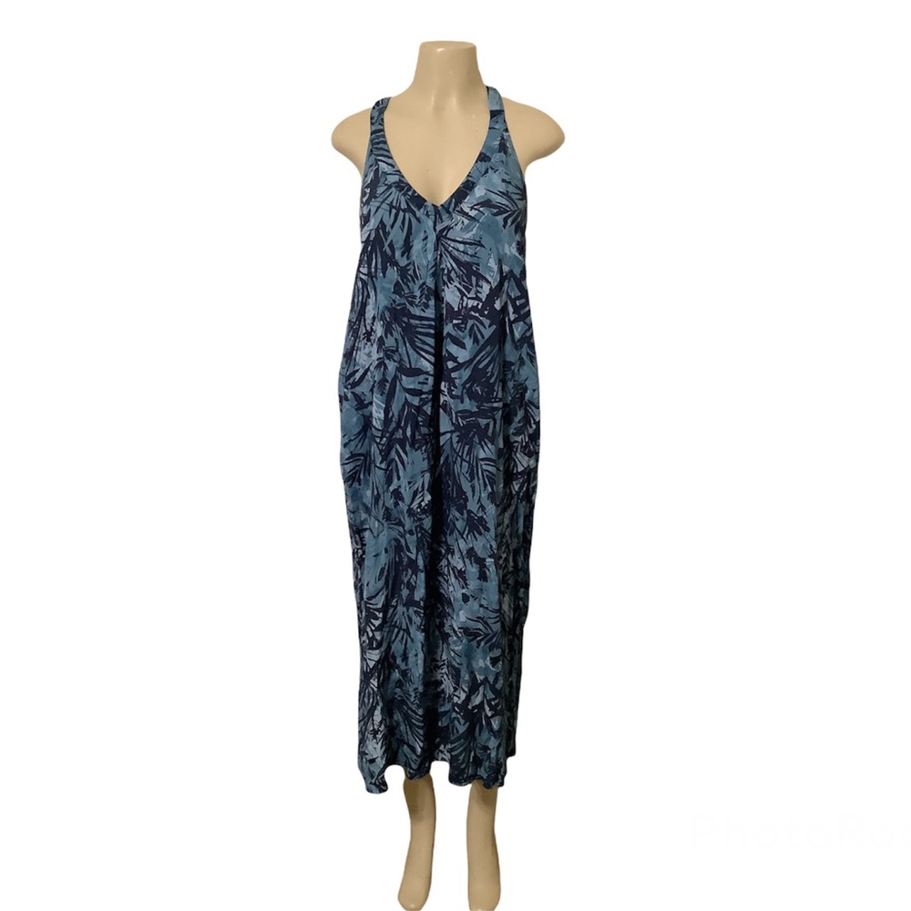 LOVESTITCH Dress